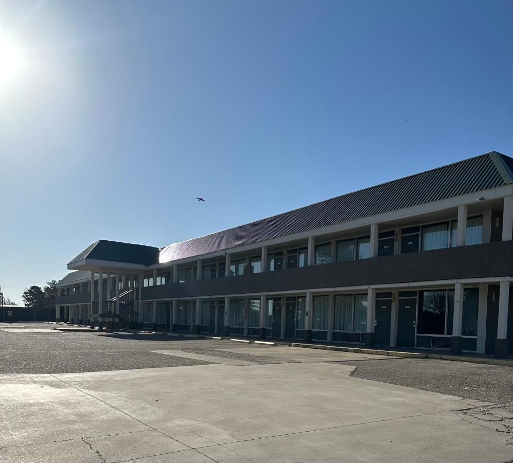 Ambassador Inn Perryton ภายนอก รูปภาพ